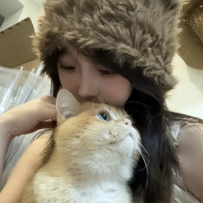 明黄禁色海报